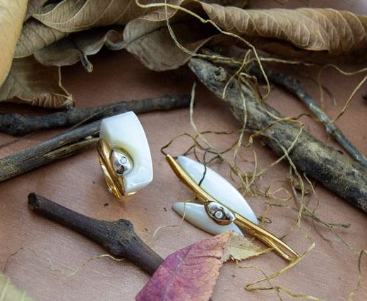 La Caja de Canarias - Subasta enero 2021 - Juego joyería nácar