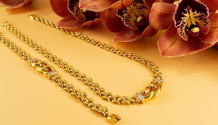 El Monte La Caja de Canarias - Subasta enero 2022 collar y pulsera oro amarillo