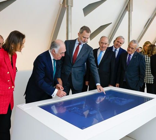 Fundación Ibercaja - Su Majestad el Rey inaugura Mobility City (3)
