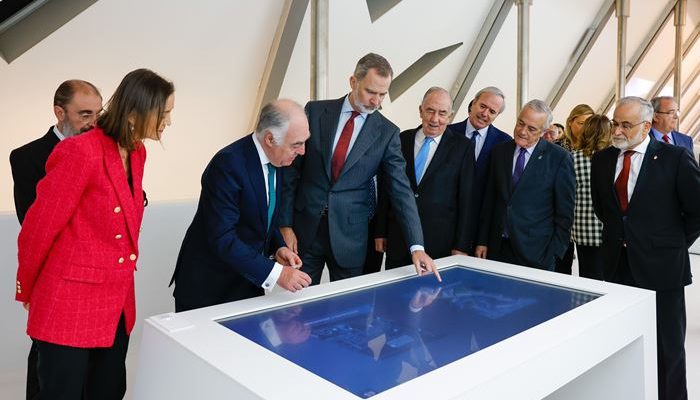 Fundación Ibercaja - Su Majestad el Rey inaugura Mobility City (3)