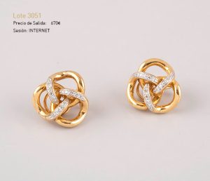 Subastas 1702 - Subasta abril 2023 - Pendientes oro y gemas