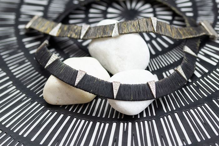 El Monte La Caja de Canarias Subasta noviembre 2023 - Juego de pulsera y gargantilla