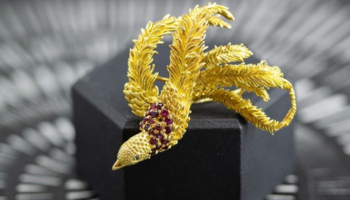 El Monte La Caja de Canarias Subasta noviembre 2023 - Broche oro amarillo 18 quilates con motivo animal (pájaro)