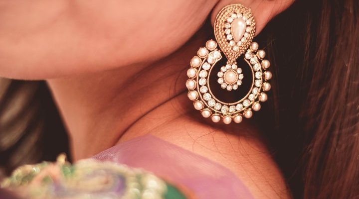 Gemas y joyas en la cultura India - Pendientes