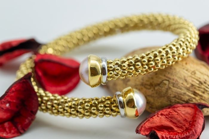 El Monte La Caja de Canarias Subasta abril 2024 - Pulsera oro amarillo con perlas de cultivo