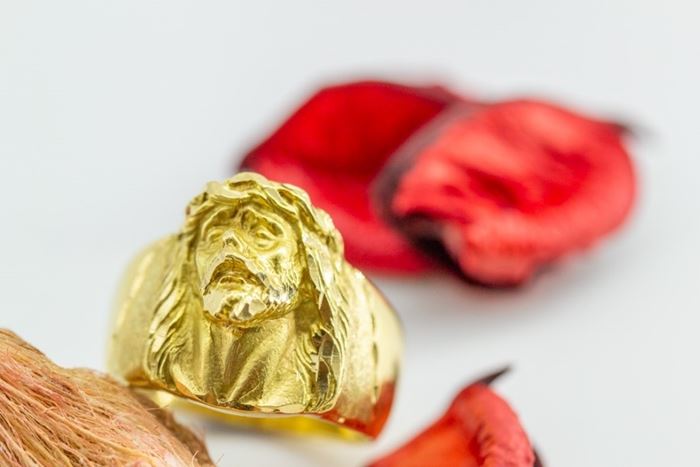 El Monte La Caja de Canarias Subasta abril 2024 - Anillo de oro amarillo