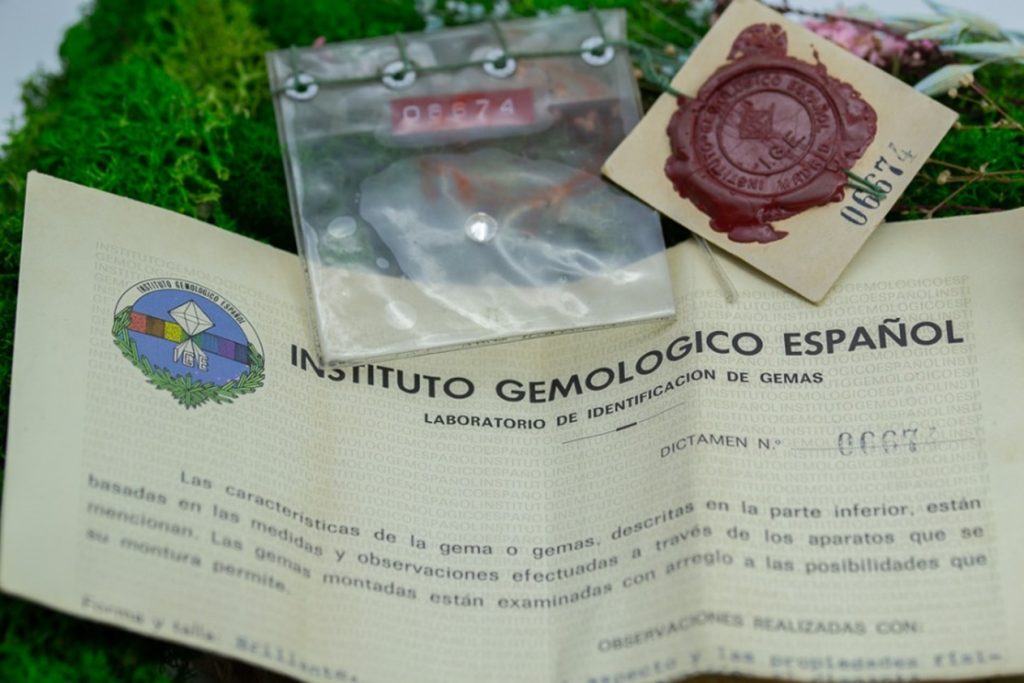 El Monte La Caja de Canarias Subasta abril 2024 - Diamante con certificado