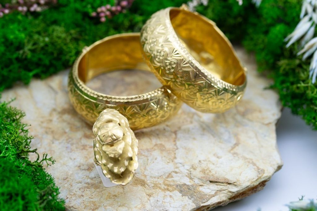 El Monte La Caja de Canarias Subasta abril 2024 - Pulsera oro labrada