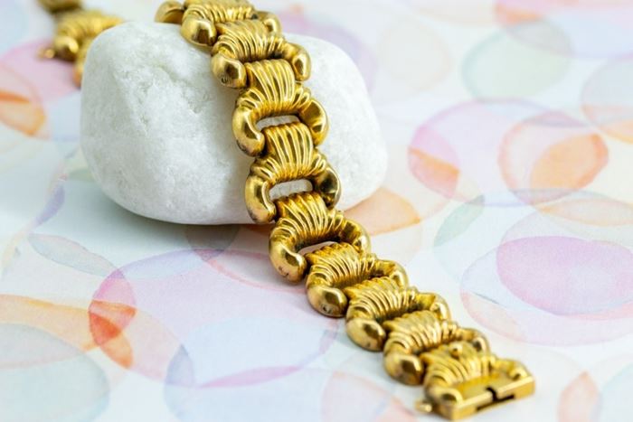 El Monte La Caja de Canarias Subasta junio 2024 - Pulsera oro amarillo 3