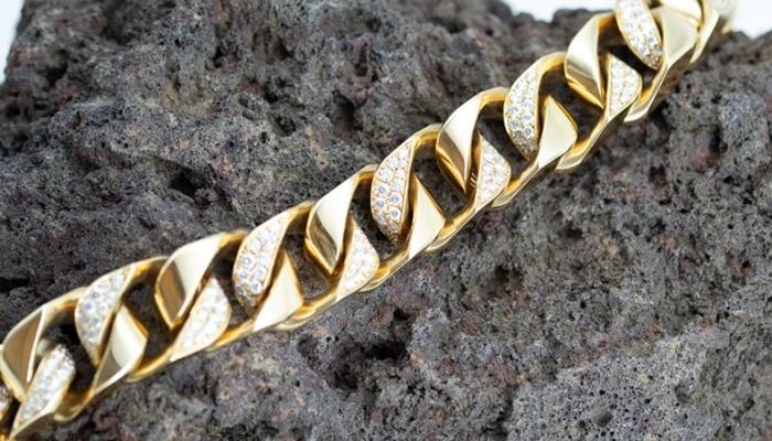 El Monte La Caja de Canarias Subasta julio 2024 - Pulsera oro amarillo y diamantes