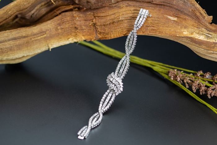 El Monte La Caja de Canarias Subasta noviembre 2024 - Pulsera platino Aldao