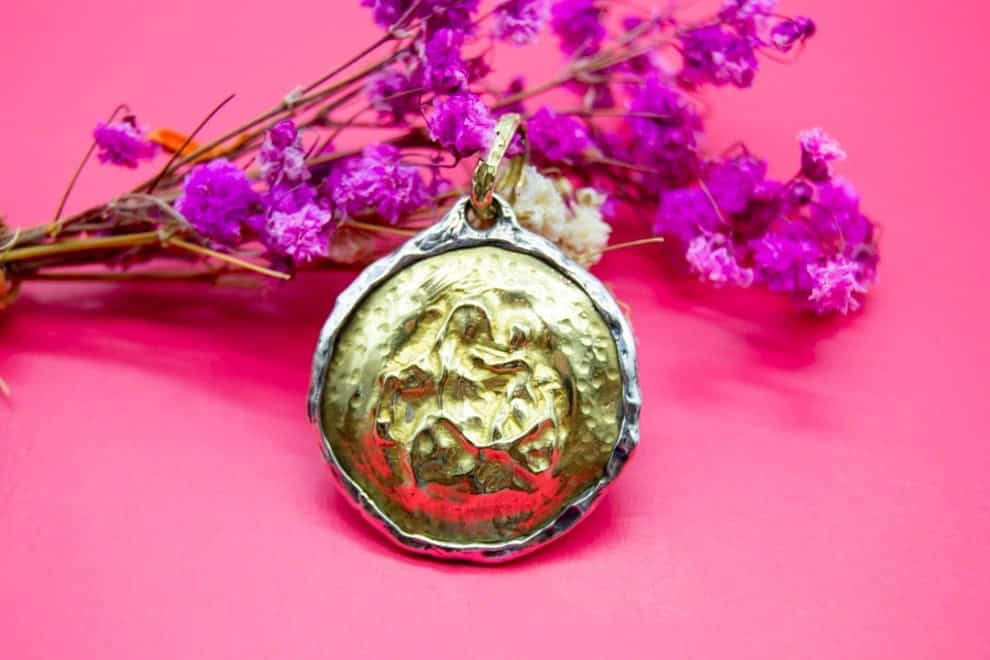 El Monte La Caja de Canarias Subasta octubre 2025 - Colgante